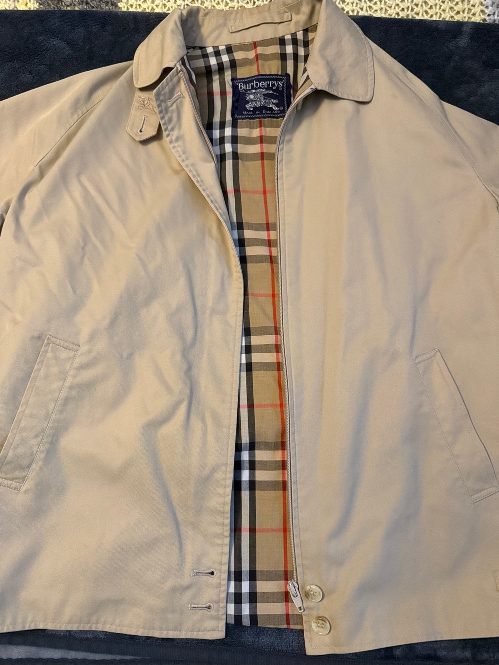 Burberry Beige Lightweight Harrington Jacket with Signature Check Lining